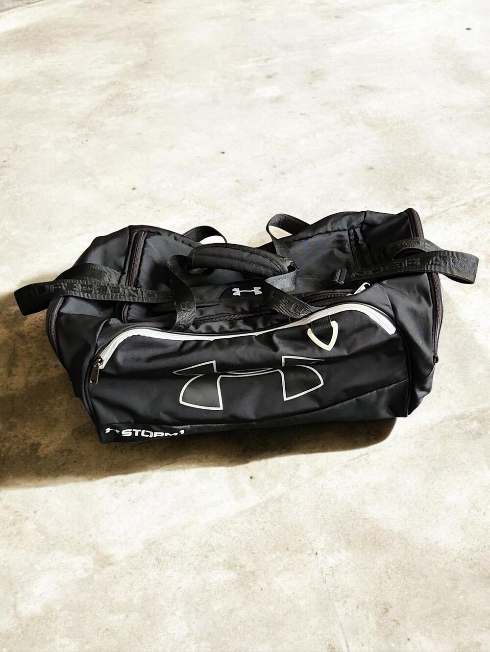 Under Armour Black Men's Duffel/ Gym Bag with White Logo